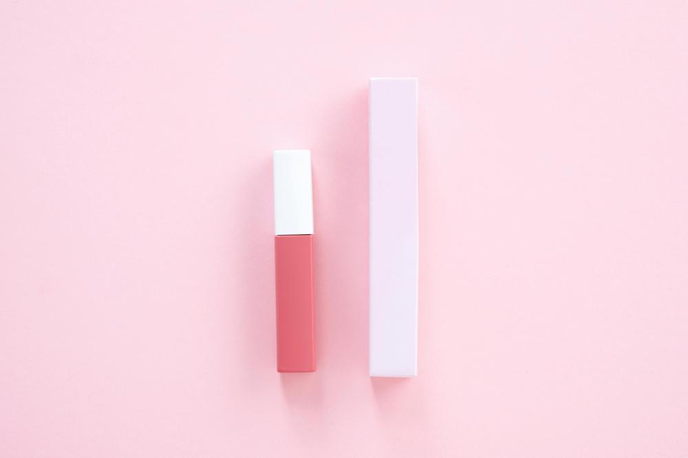 lip care-c83cb95fce2546ddb186f8e43144f971.jpg lip care