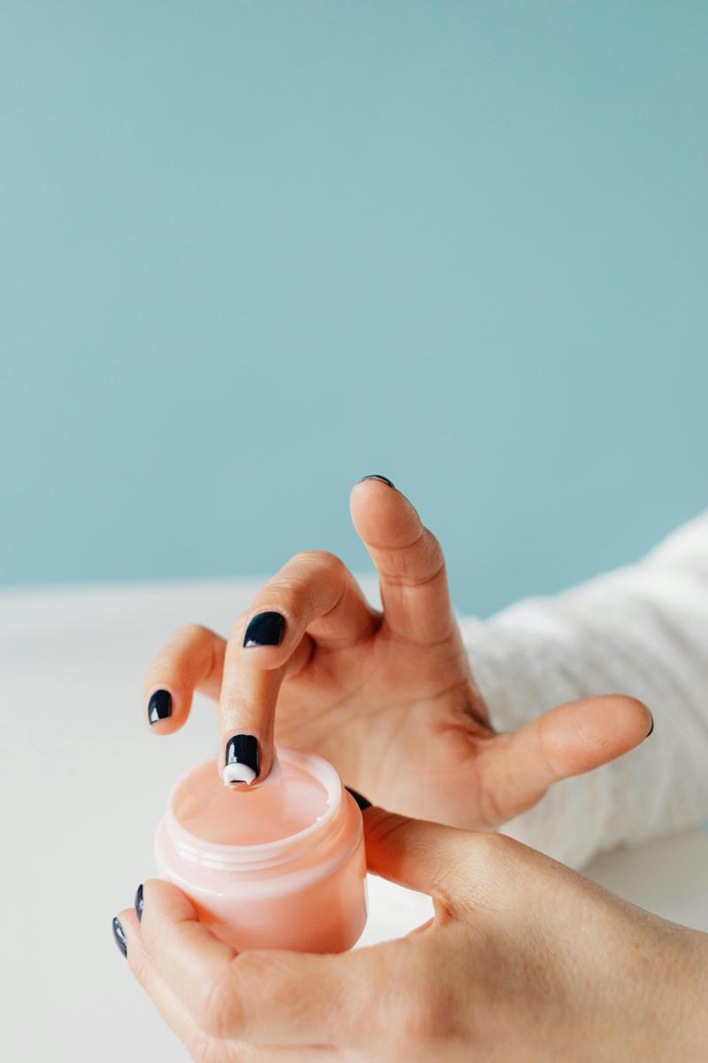 nail care-bef9551cac954426a3ad0513f41b8c16.jpg nail care