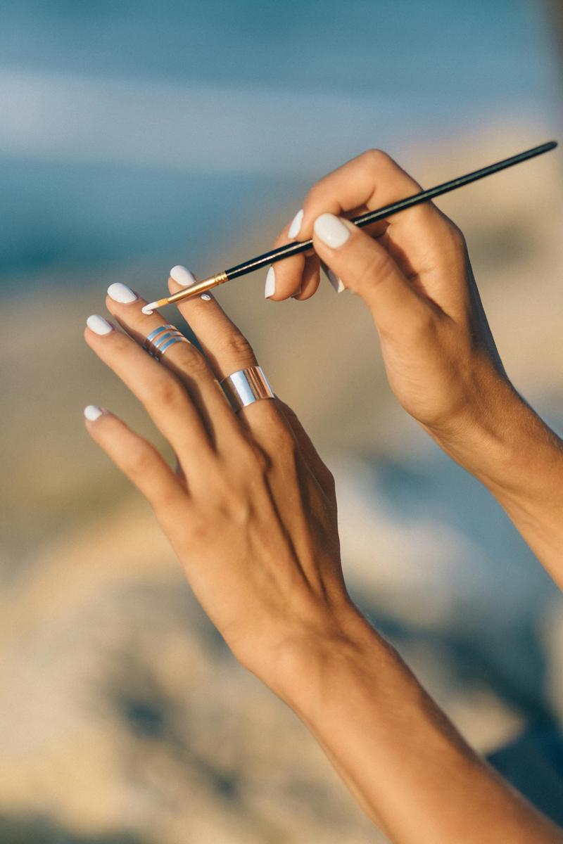 nail painting